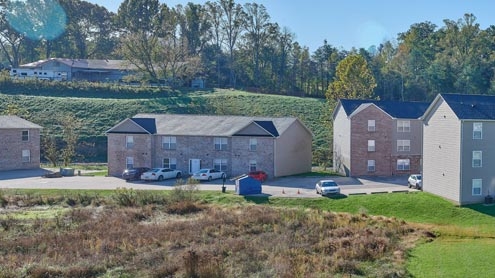 Hidden Brook Apartments and Townhomes