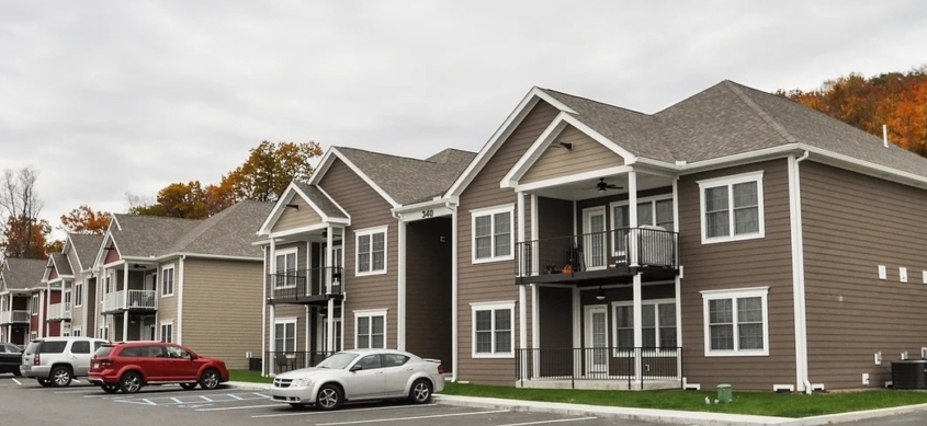 Sterling Ridge Exterior Detail 3