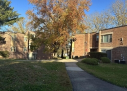 Summit Apartments Exterior Detail