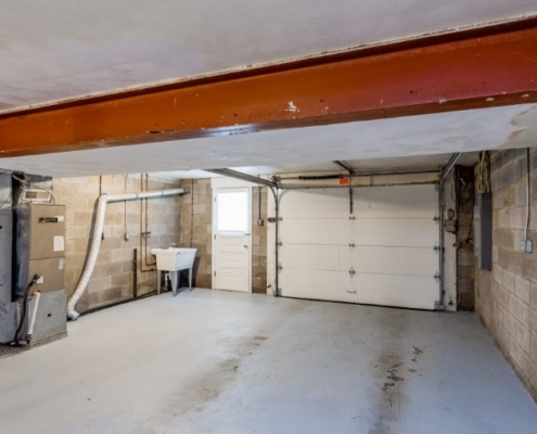 Briarwood Townhomes Garage Detail